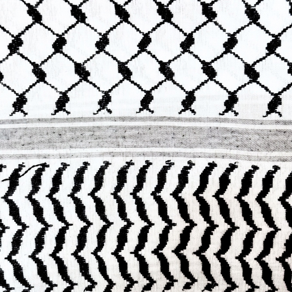 Keffiyeh -  Black & White